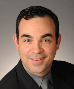 headshot_roberto-perez-i