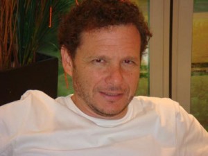Tomas-Darcyl_Telefilms_051316